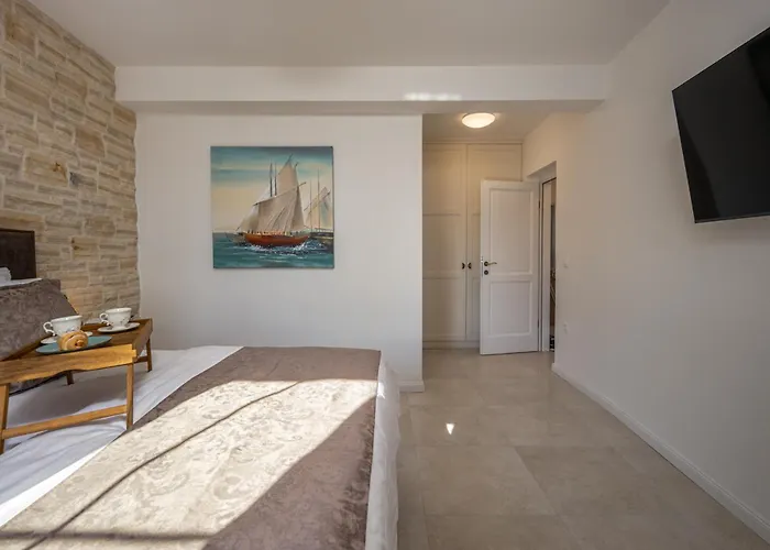 빌라 Katarina With Pool 자다르